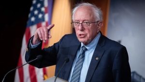 Bernie Sanders: Gazze’deki soykırıma karşı çıkmak Yahudi karşıtlığı değildir