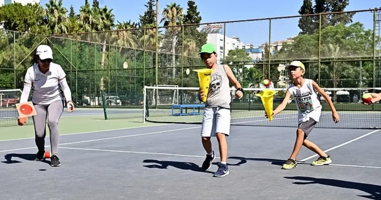 Geleceğin raketleri Antalya Muratpaşa’da yetişiyor