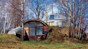 İnşaatıyla 20 yıl uğraştı, toprağın altına girip çıkan ev tasarladı: İşte o mekanizma…