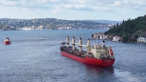 İstanbul Boğazı’nda gemi arızası: Trafik çift yönlü kapatıldı