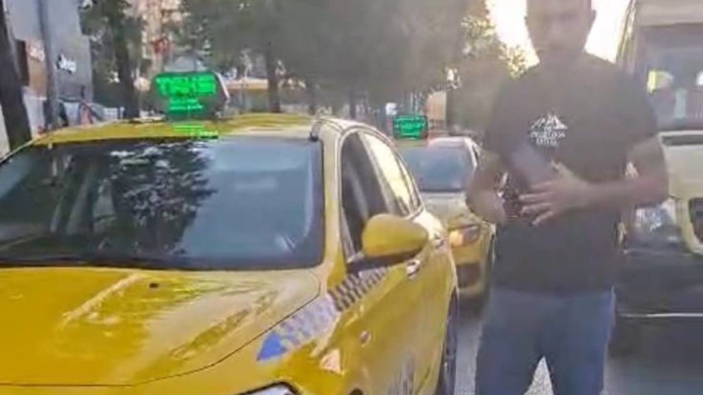 istanbul’da taksiciler arasında “yolcu” kavgası çıktı