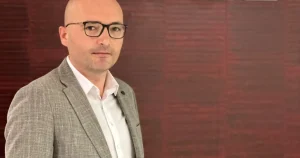 Sanayi Tesislerinde Yaz Döneminde Soğutma Verimliliğini Artırmanın 5 Kritik Yolu