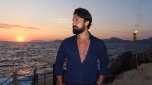 Yeni dizisi için hazır! Alp Navruz’un yeni imajı