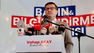 Çerkezköy Belediye Başkanı Vahap Akay CHP’den istifa etti