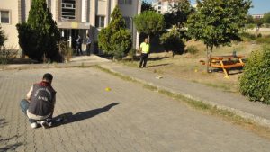 Edirne’de emekli polis dehşet saçtı: 1’i ağır 3 yaralı
