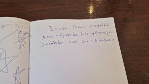 Eskişehir’de şehitlik anı defterindeki duygusal yazılar dikkat çekiyor