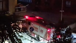 İstanbul’da okulda çalan yangın alarmı geceyi hareketlendirdi: Mahalleli sokağa döküldü