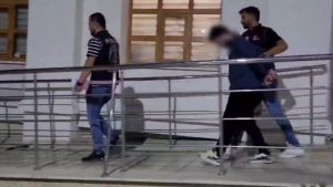Konya’da cezaevinden tahliye olan gencin ilk işi otomobil çalmak oldu