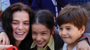 Kübra Süzgün’den Özge Özpirinçci’ye ağır suçlama: Bizi çetelere yem etti