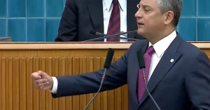 Özgür Özel’den TBMM’de ilk grup, ‘YENİ’ mesaj