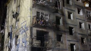 Rusya’nın Kiev’e düzenlediği hava saldırısında 9 kişi öldü, 28 kişi yaralandı
