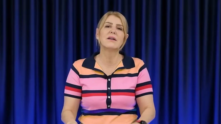 Sevda Türküsev: Okullarda mescit olması lazım