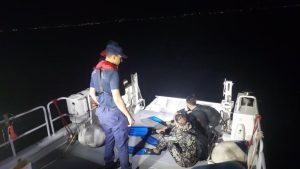 Yunan adasına yüzerek ulaşmaya çalıştılar: Bodrum açıklarında yakalandılar